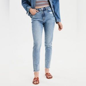 American Eagle high rise stretch mom jeans
